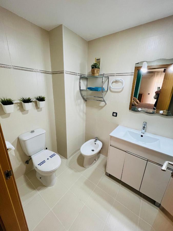 Apartamento Centro 3 Habitaciones Con Aire Acondicionado Y Wifi A 150M De La Playa Y Castillo Peñíscola Exteriör bild